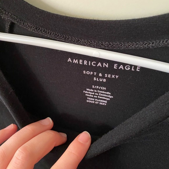 ⚠️2 for 10⚠️ Black American Eagle Long Sleeve - Picture 3 of 4